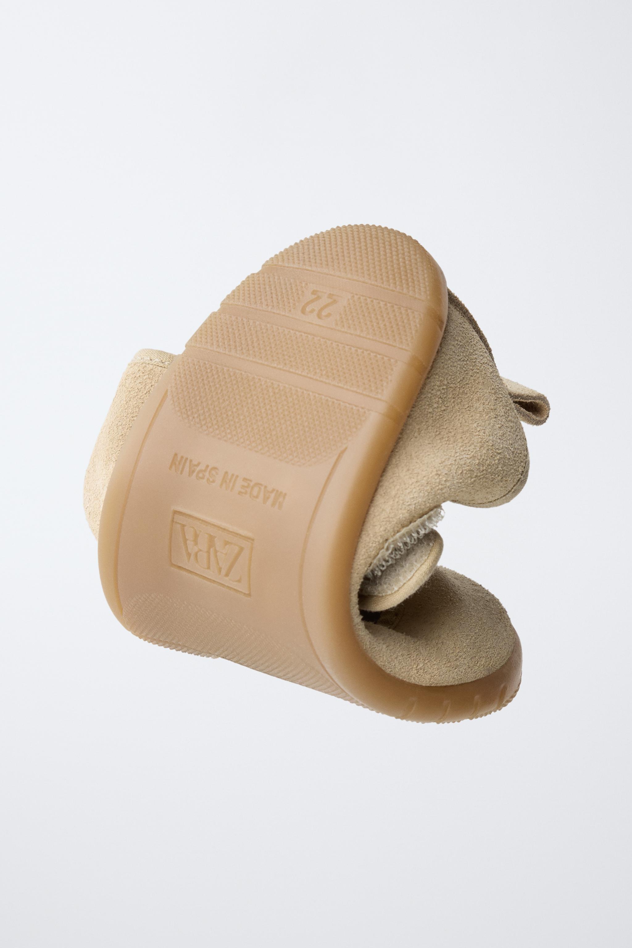 BALLERINES EN CUIR PIEDS NUS